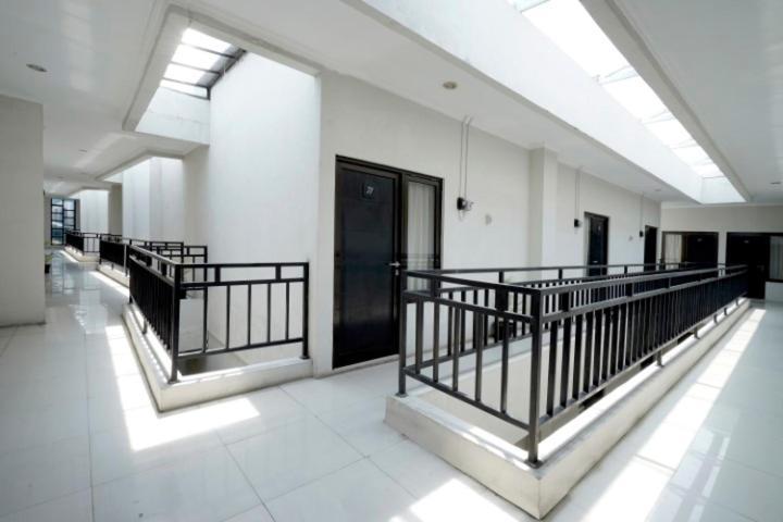 D'Paragon Kijang Utara Alastuwo Exterior photo